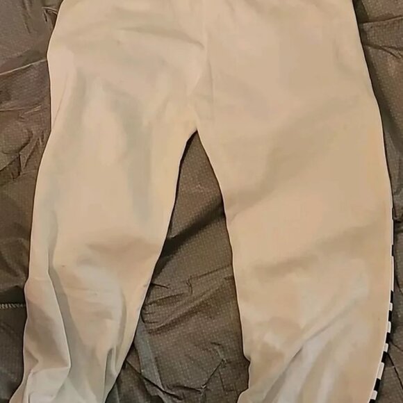 Dubgee by Whoopi Branded Jogger Sweatpants Small NWT - Picture 2 of 6